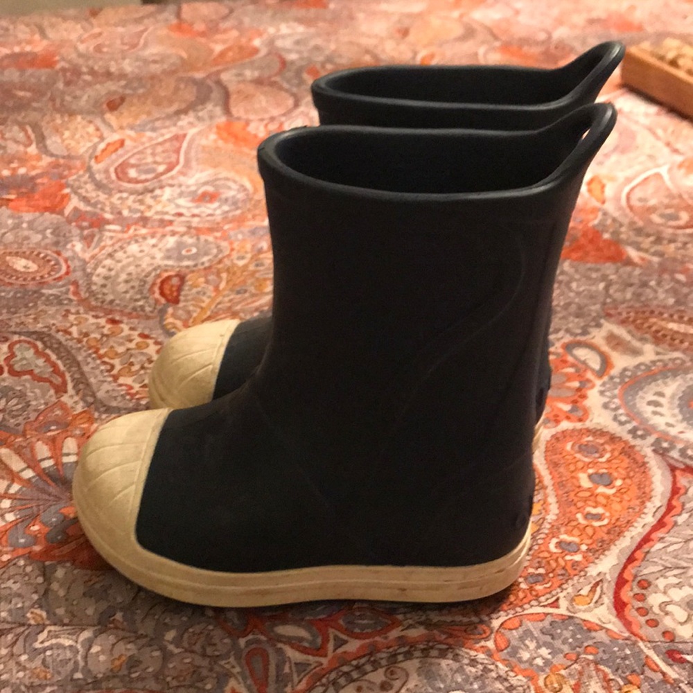 Crocs rainboots